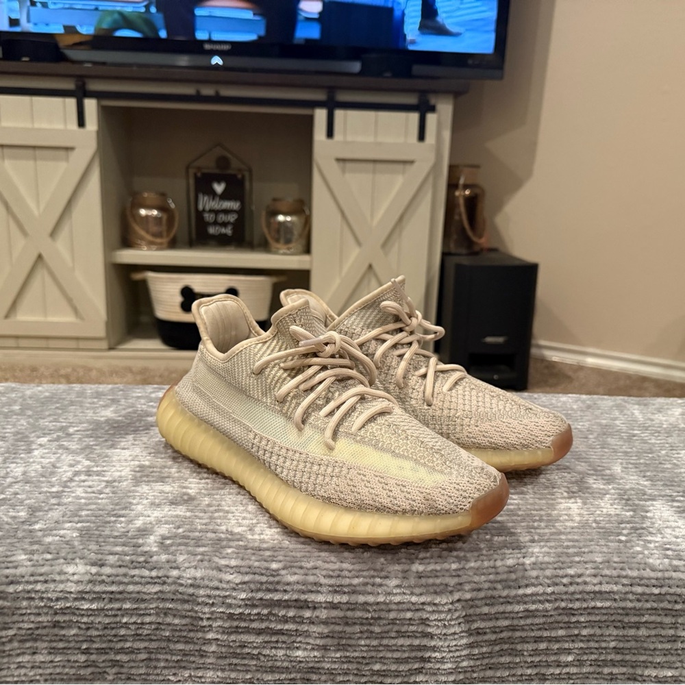 Adidas Women’s Yeezy Boost 350 V2